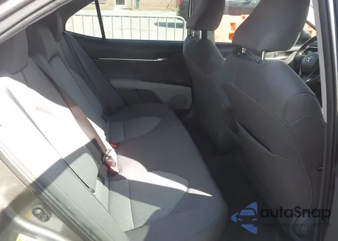 2018 Toyota Camry Le из США, поврежденный, VIN 4T1B11HK5JU108234